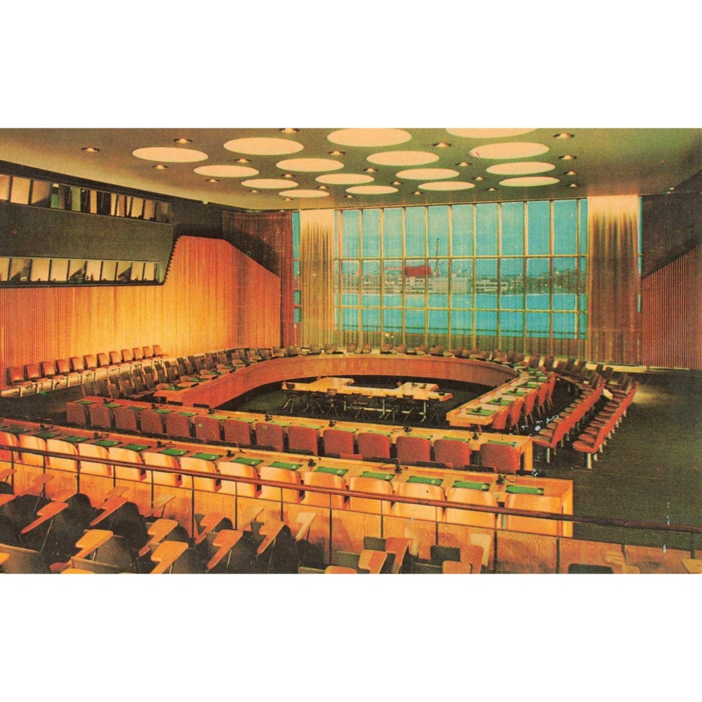 Vintage United Nations Economic Social Council Chamber Postcard Sven Markelius - Picture 1 of 2
